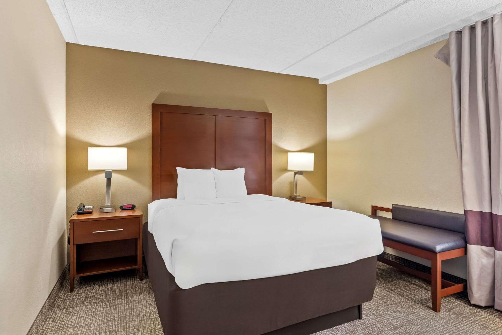 Comfort Inn & Suites Panama City - St Andrew Bagian luar foto