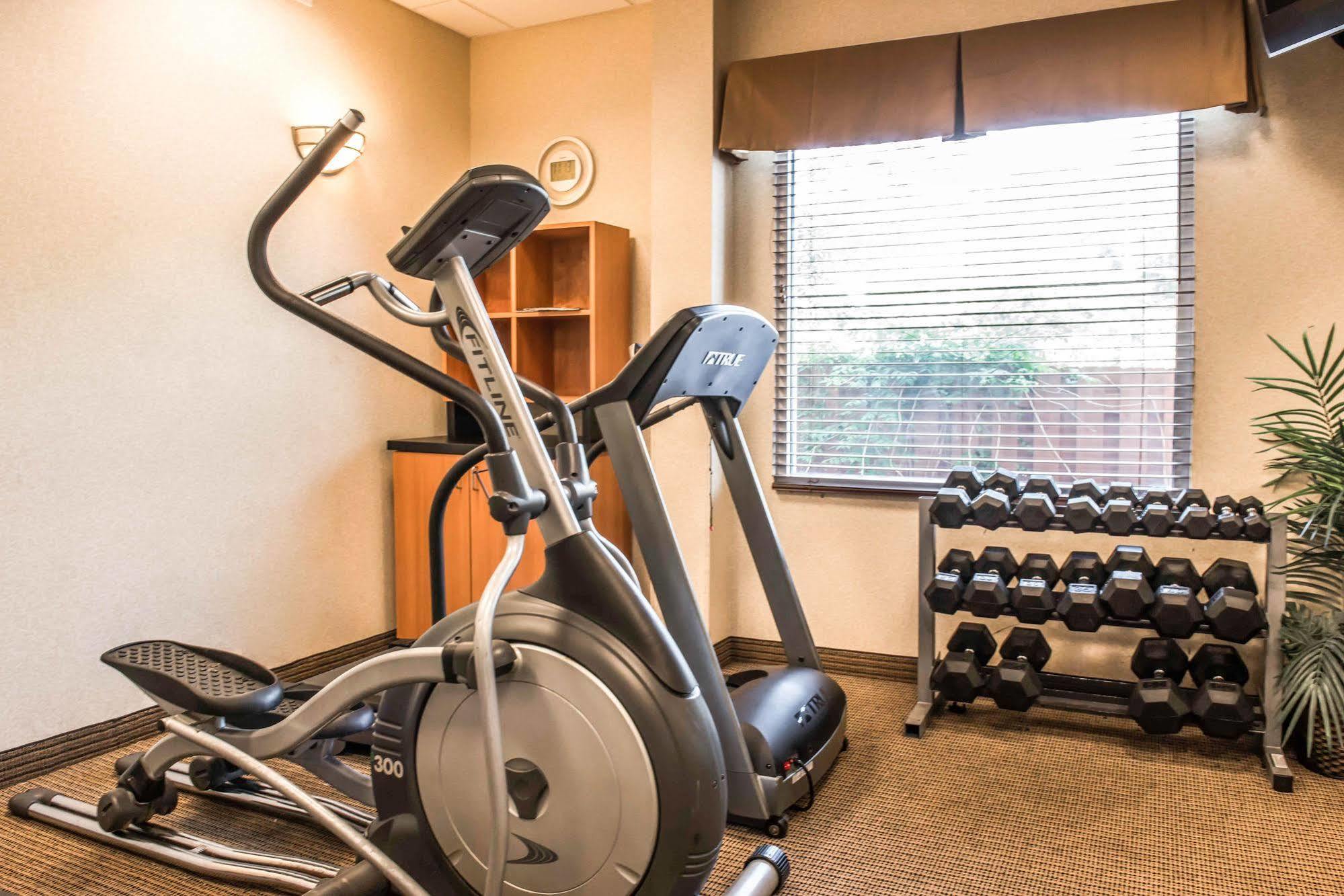 Comfort Inn & Suites Panama City - St Andrew Bagian luar foto